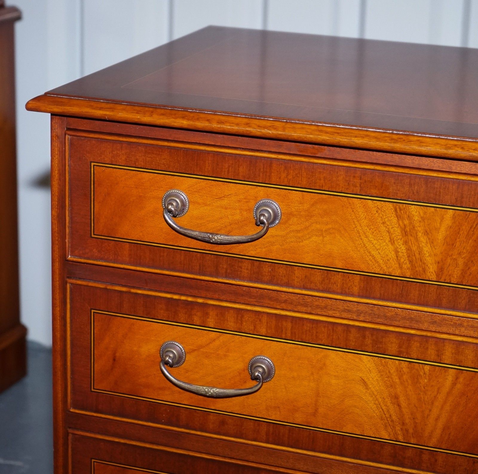 Pair Of Large Edwardian Style Chest Of Drawers Made By Paul Smith Brighton (2/3) photo buy