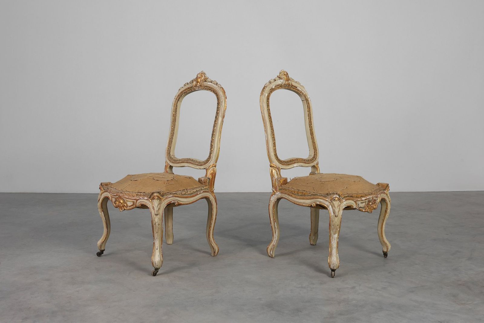 French Louis XV Suite In Carved Wood, Set Of 5 photo buy