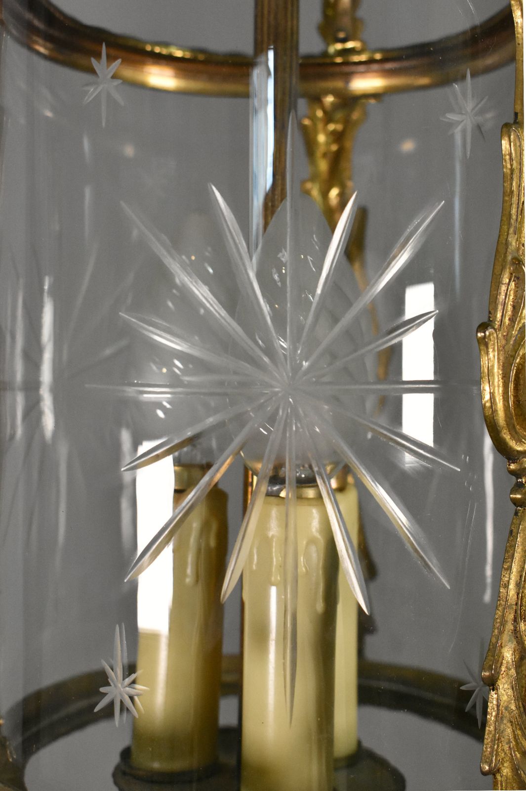 photo vinterior French Antique Cut Glass Hall Lantern Louis XVI Style