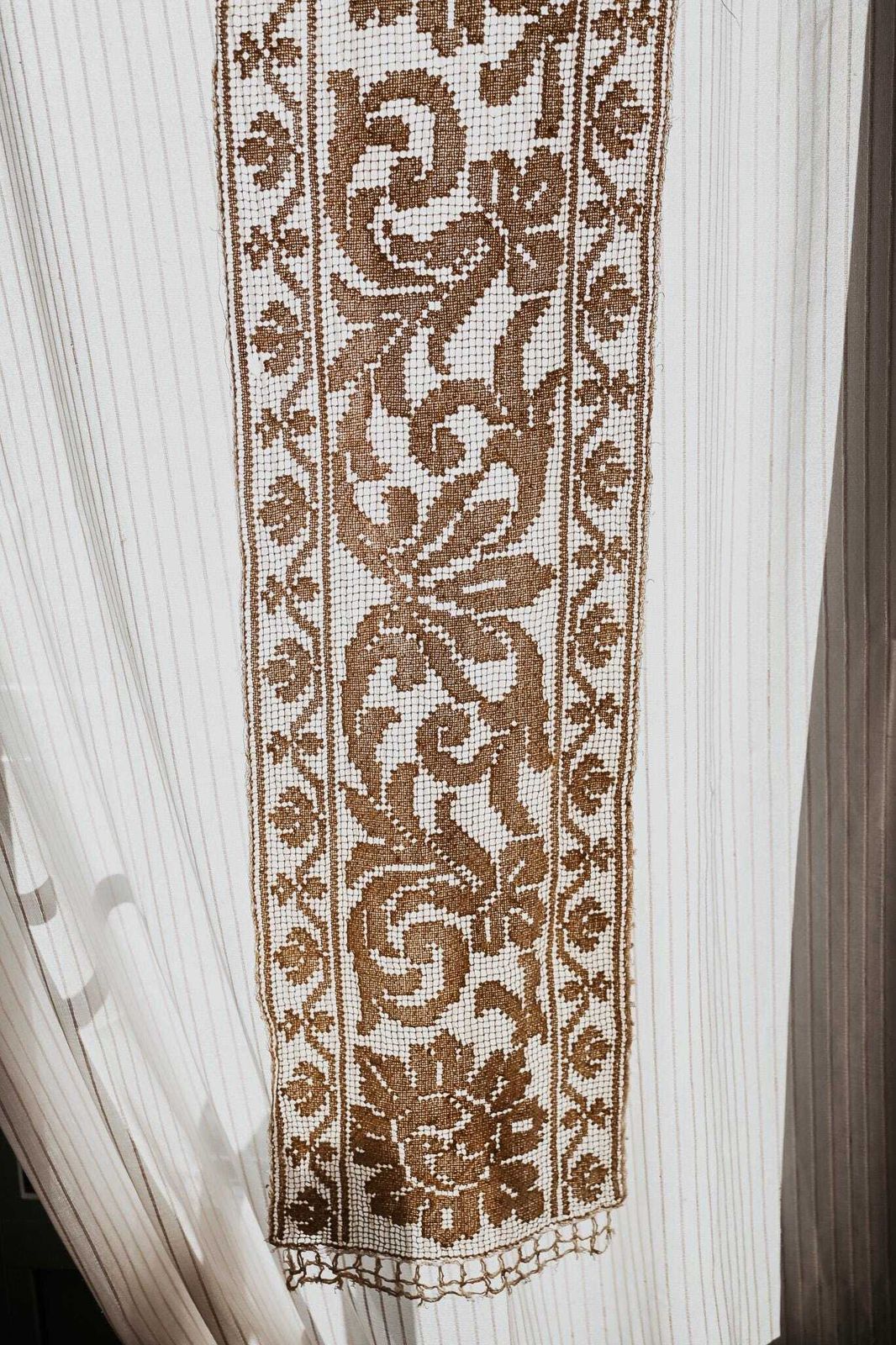 Antique Hand Knotted Filet Lace Runner   202cm Long Table Runner Or Curtain Panel photo buy
