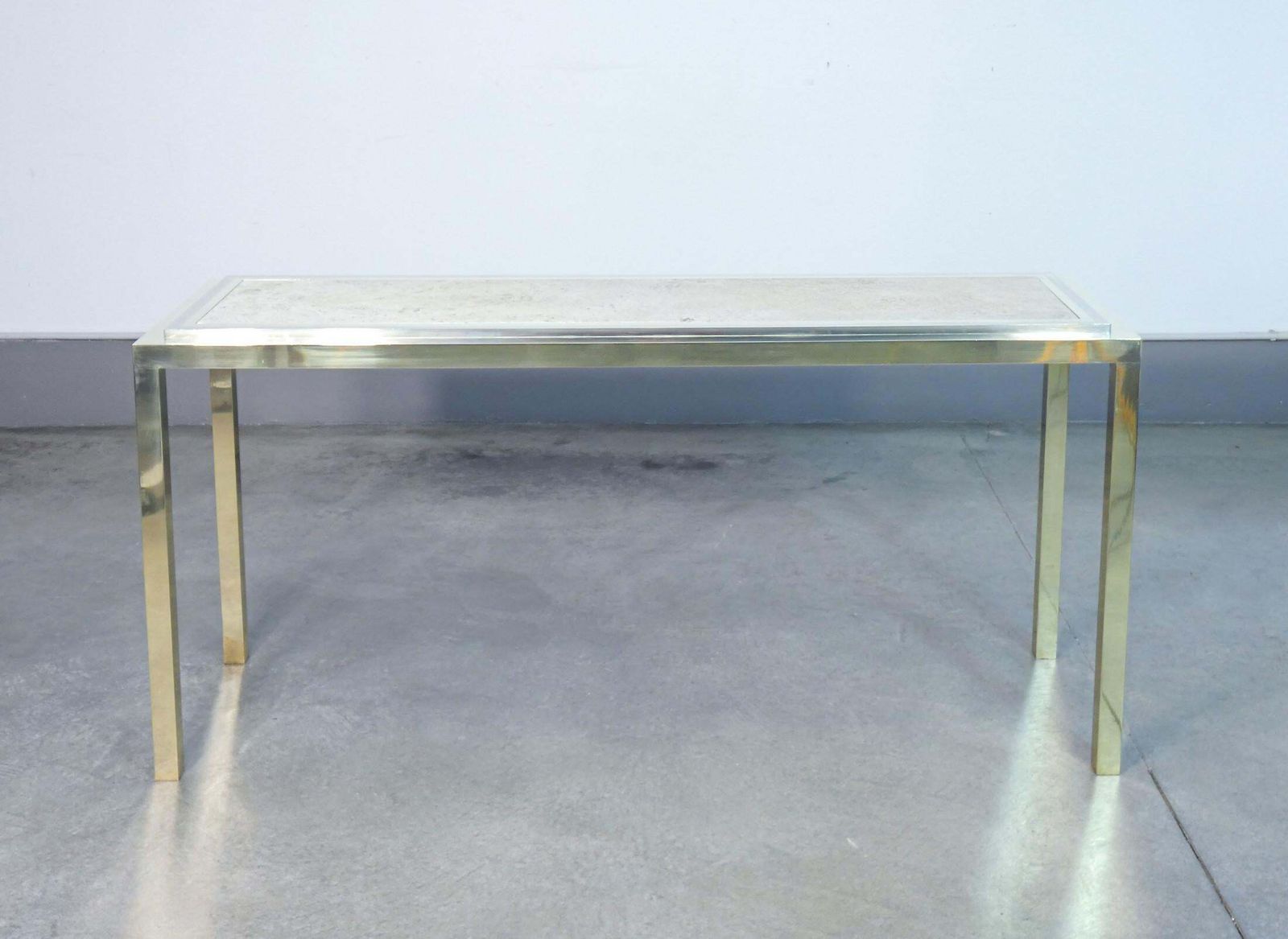 photo vintage Italian Design Console Table, Made Of Chrome Plated Metal With Travertine Top. 1970s