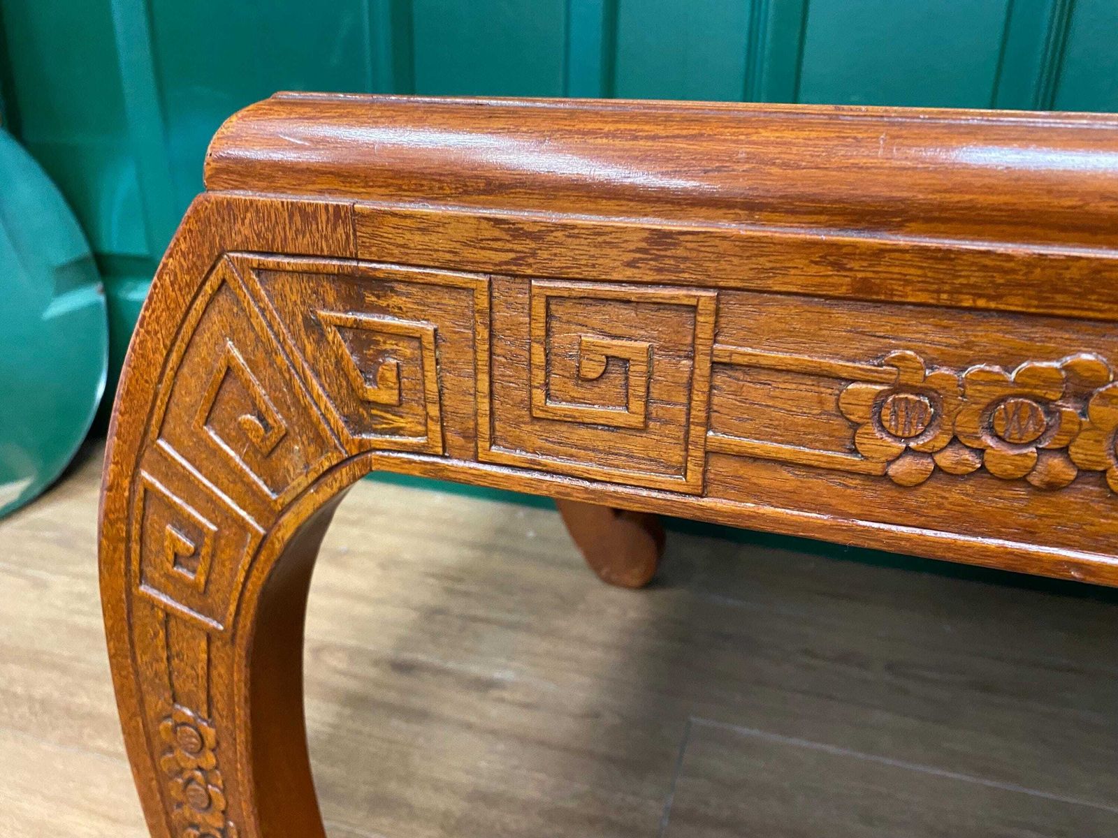 photo furniture Antique Oriental Reversible Camphor Wood Carved Bench Stool Coffee Table