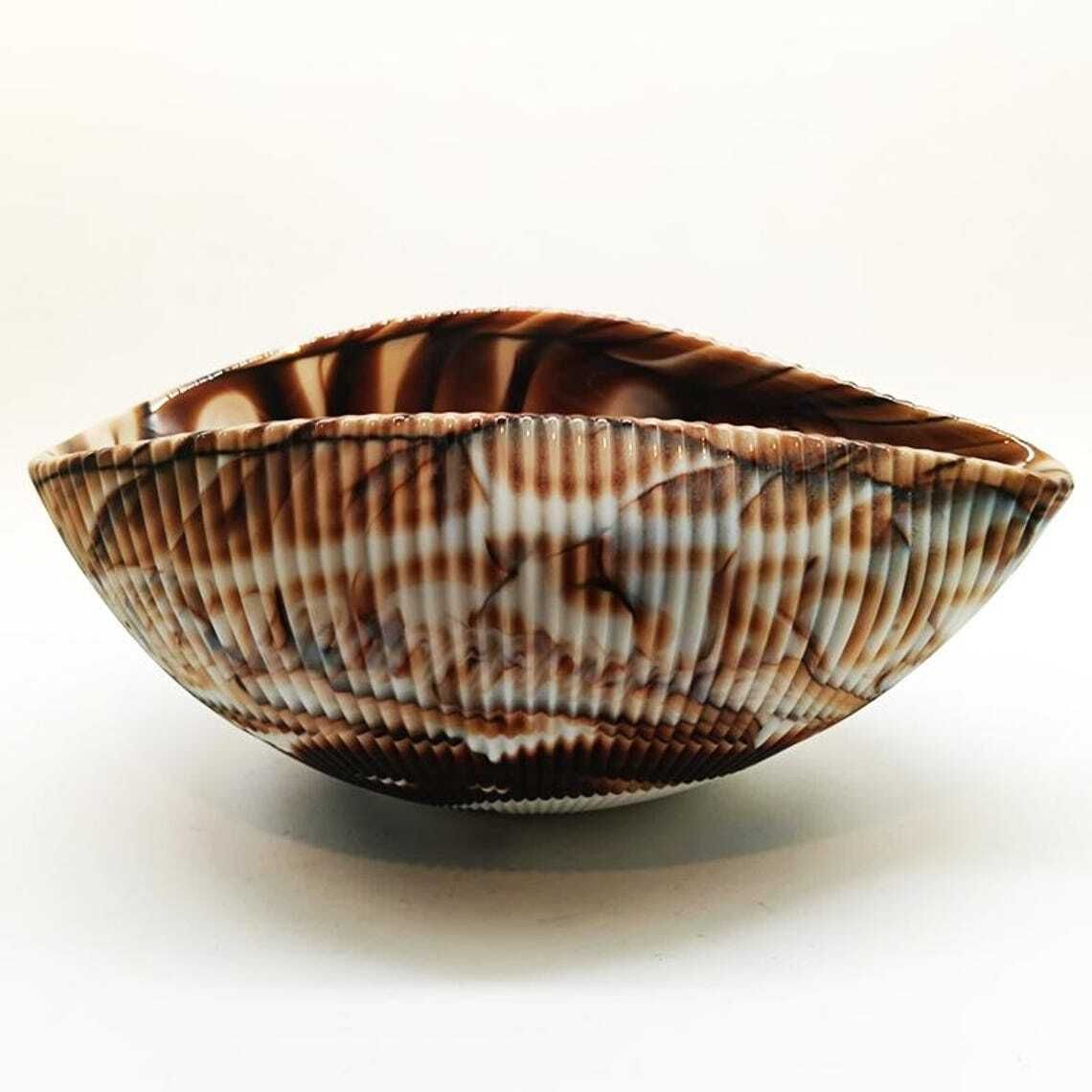 1970s Shell Ashtray   Empty Pocket In Hand Worked Murano Art Glass. Made In Italy. Original Label   18 Cm / 7.08 Inches. photo furniture