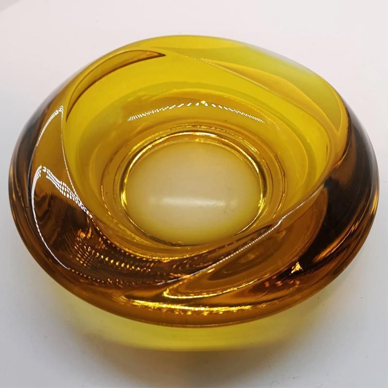 1960s Big Golden Yellow Ashtray Or Catch All In Murano Glass. 17.5cm. Made In Italy. photo vinterior