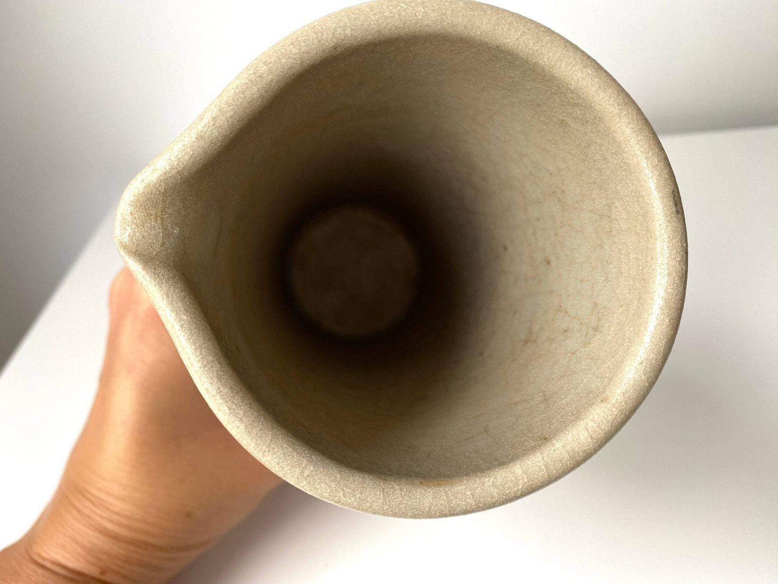 Geëmailleerde stoneware kan van de Poterie De La Colombe, Frans keramiek van Madeleine Brault, vintage aardewerk uit de jaren 1950 photo buy