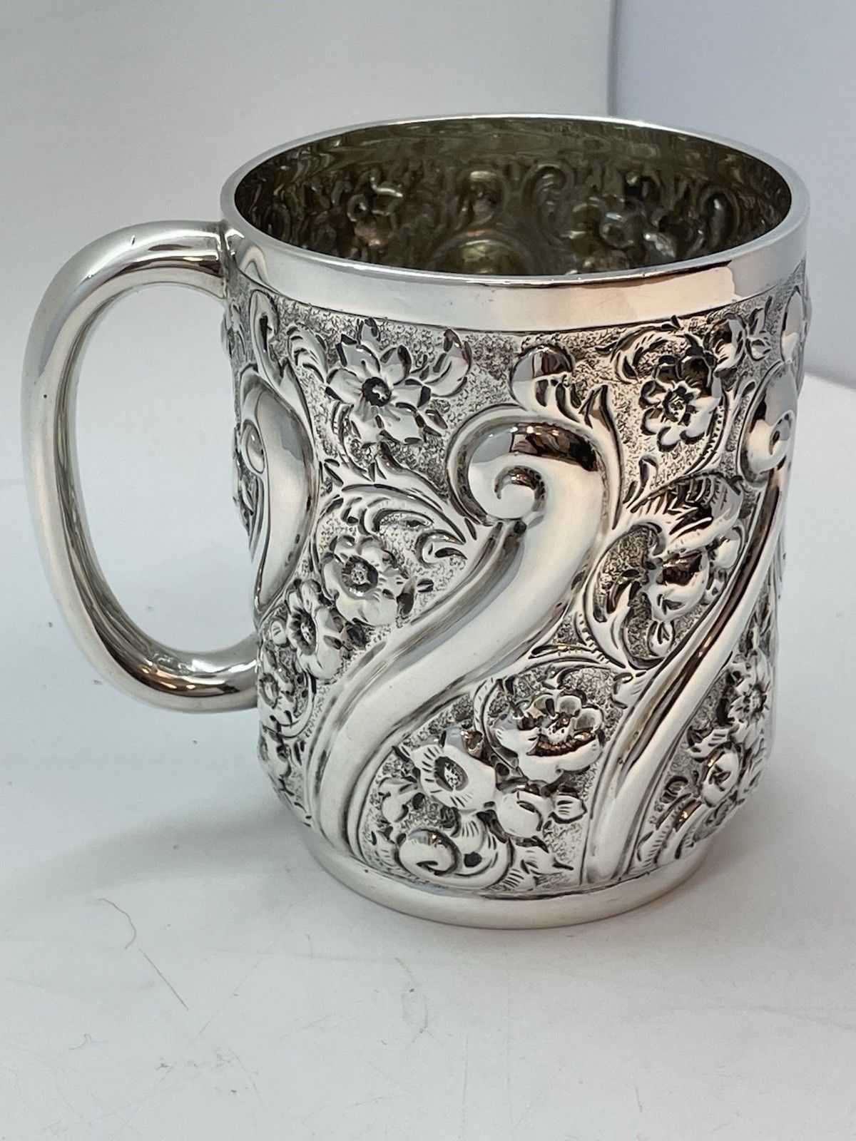 Antique Silver Christening Cup London 1894 (152g) Wakely & Wheeler photo furniture