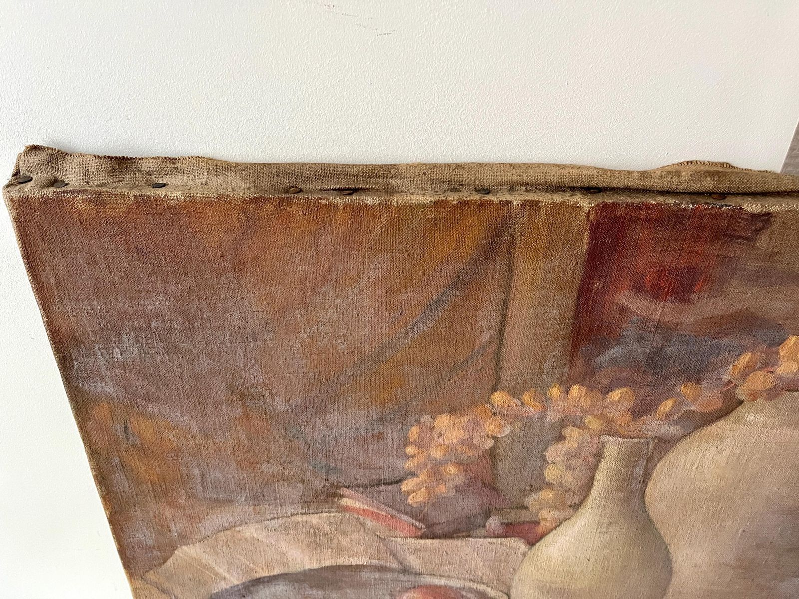 Olieverf Op Doek Uit De Jaren 1940 – "Oranges And Pottery" – Frans Antiek Schilderij, Stilleven Met Fruit En Bloemen photo vintage
