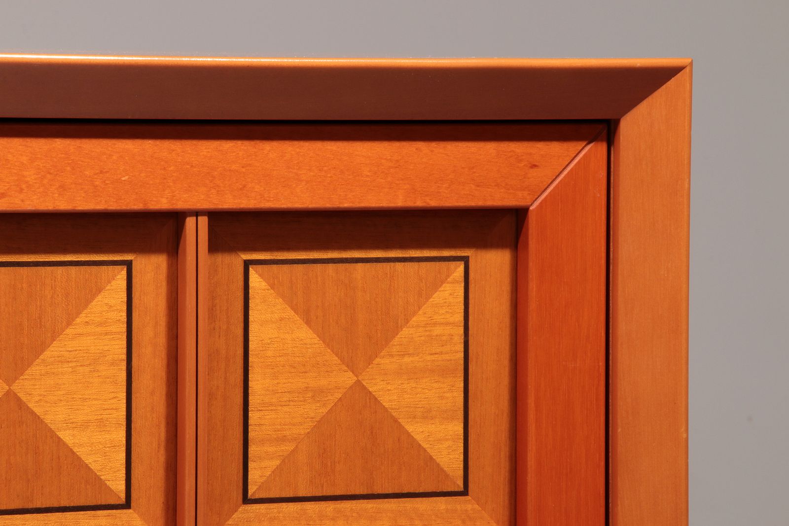Brutalist Italiaans Sideboard Caccia Alla Volpe Voor Linea Arredo photo vinterior