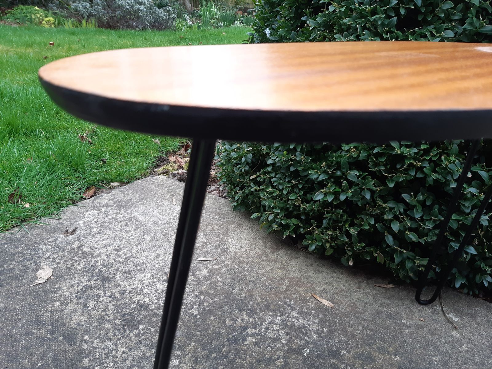 Vintage Boomerang / Kidney Coffee Or Side Table With Hairpin Legs, Mcm 1960's photo for sale