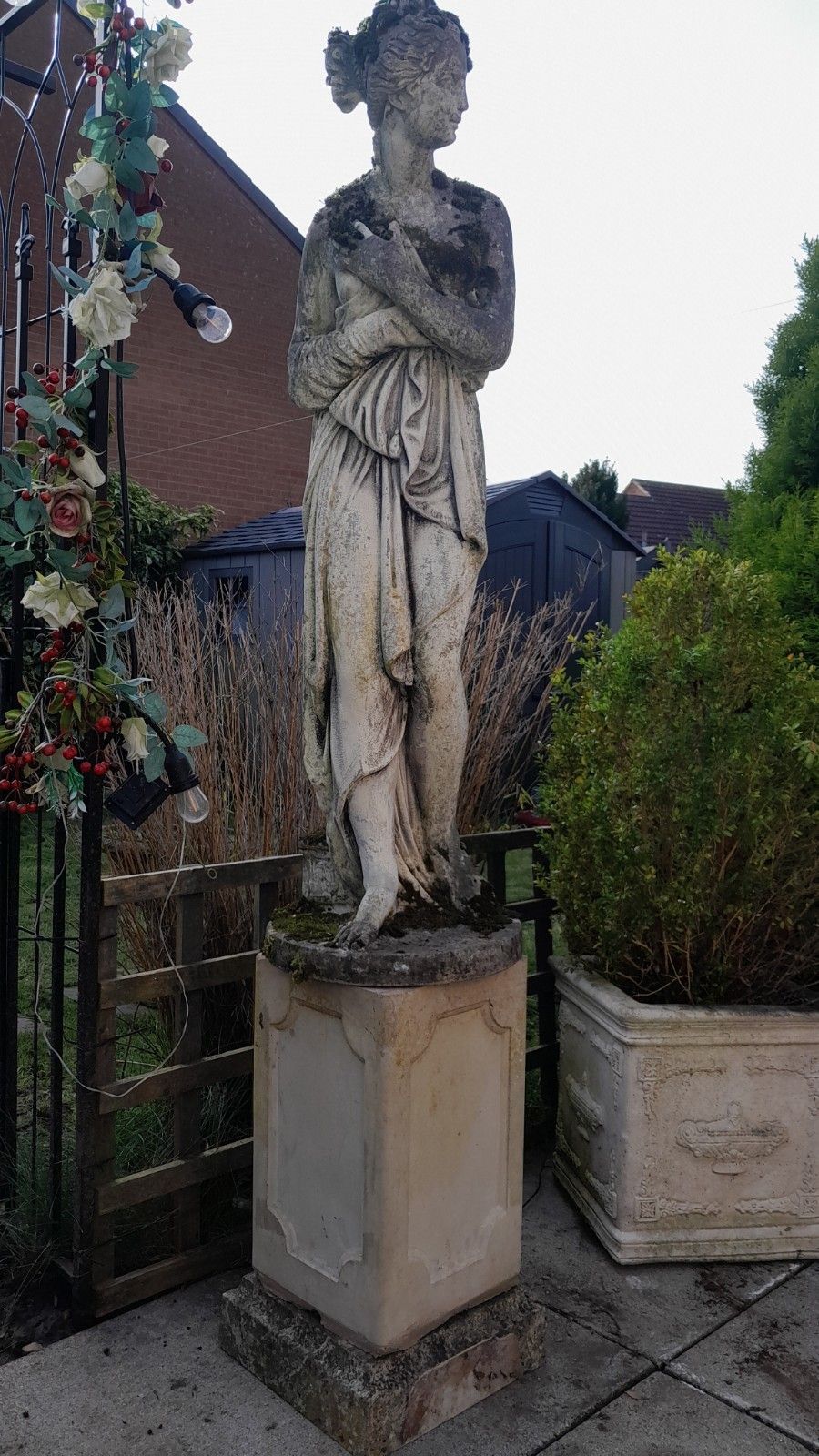 Garden Decor Nicely Weathered With Moss Neoclassical Life Size Stone Garden Statue Sculpture photo