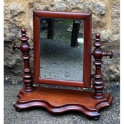 Victorian Mahogany Swing Dressing Mirror – Scallop Serpentine Base & Turned Supports (C 1870)