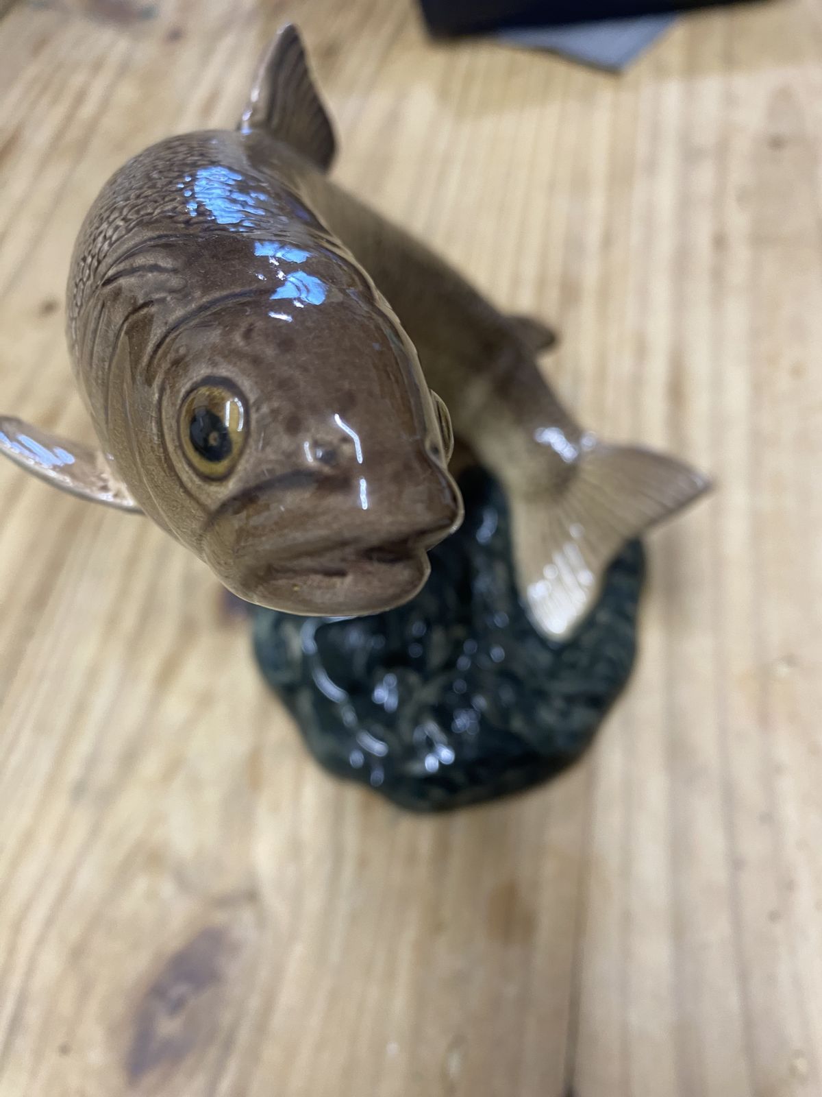 Vintage Beswick Leaping Trout Figurine – Model 1032 – Arthur Gredington Design (C. 1954 1971) photo furniture