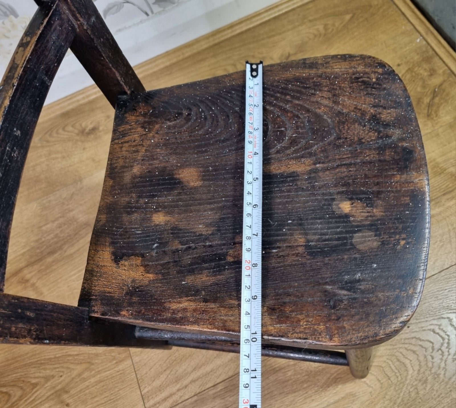 photo vinterior Antique Elm Childs School Chair Rustic Aged Patina Teddy Display Plant Stand