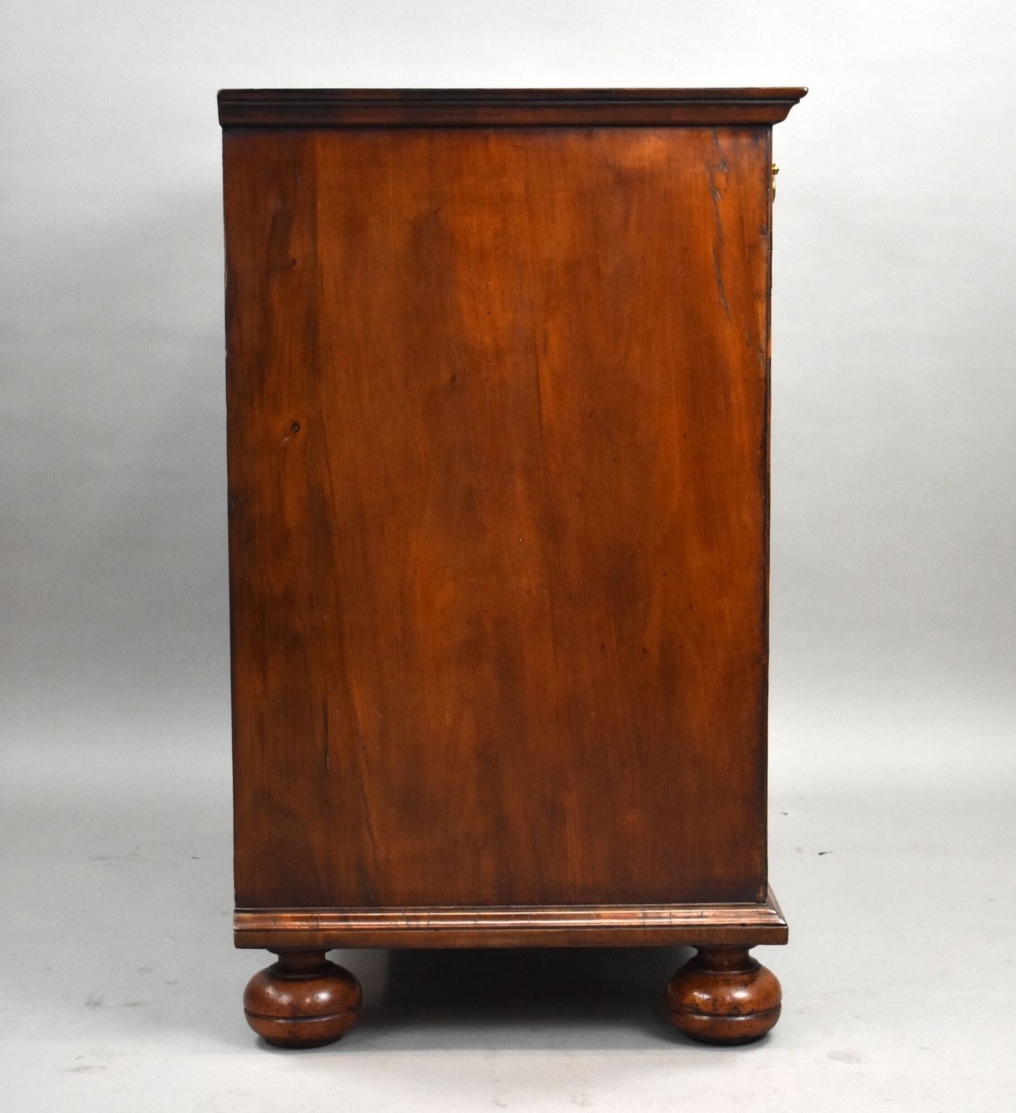 George III Burr Walnut Chest Of Drawers photo buy