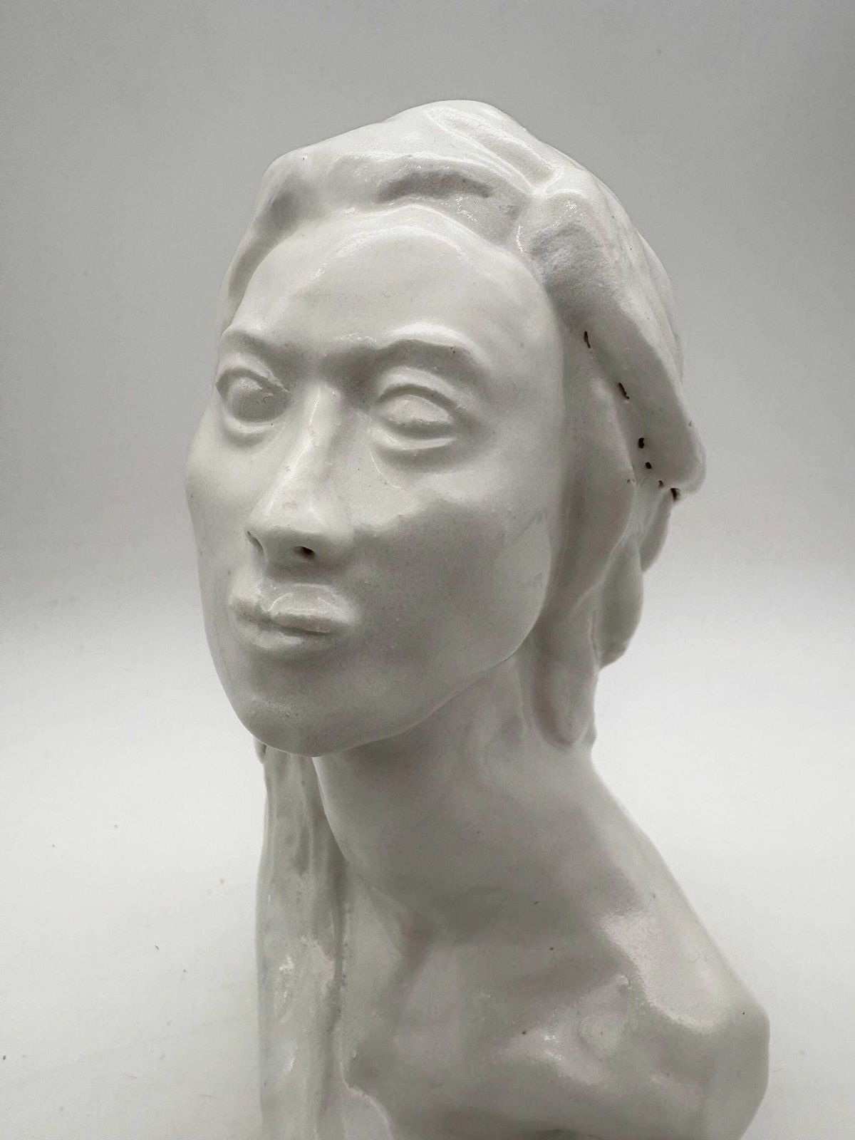 Vintage White Cast Plater Female Bust Sculpture, Modern Woman Head Statue, Medium Size Woman Figurine. photo Art