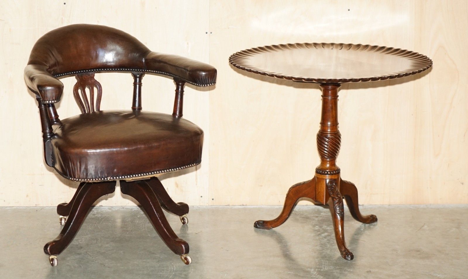 Antique Georgian Pie Crust Edge Thomas Chippendale Tilt Top Occasional Table photo for sale
