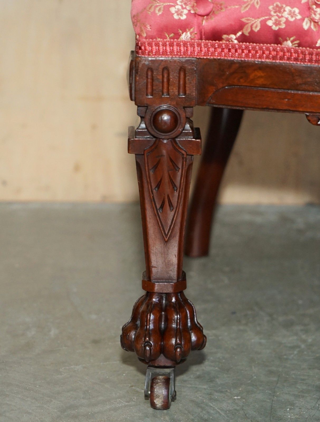3950.0 Four Antique Victorian Flamed Mahogany Lion Carved Dining Chairs Part Of A Suite photo