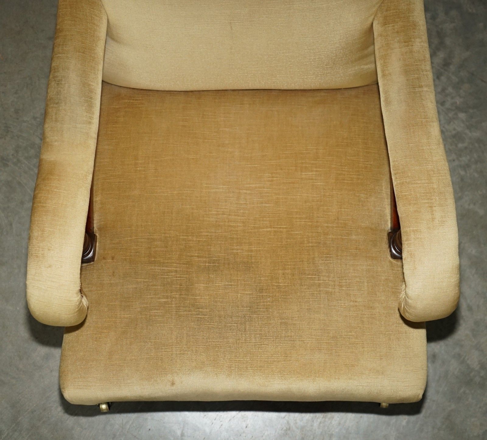 Howard & Son's Attributed Antique Victorian Open Library Armchair Stamped Legs photo vinterior