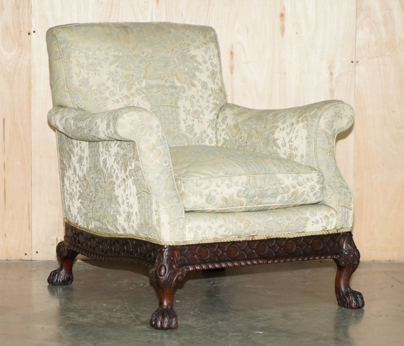 Exquisite Antique Victorian Lion's Hairy Paw Feet Show Framed Mahogany Armchair photo furniture