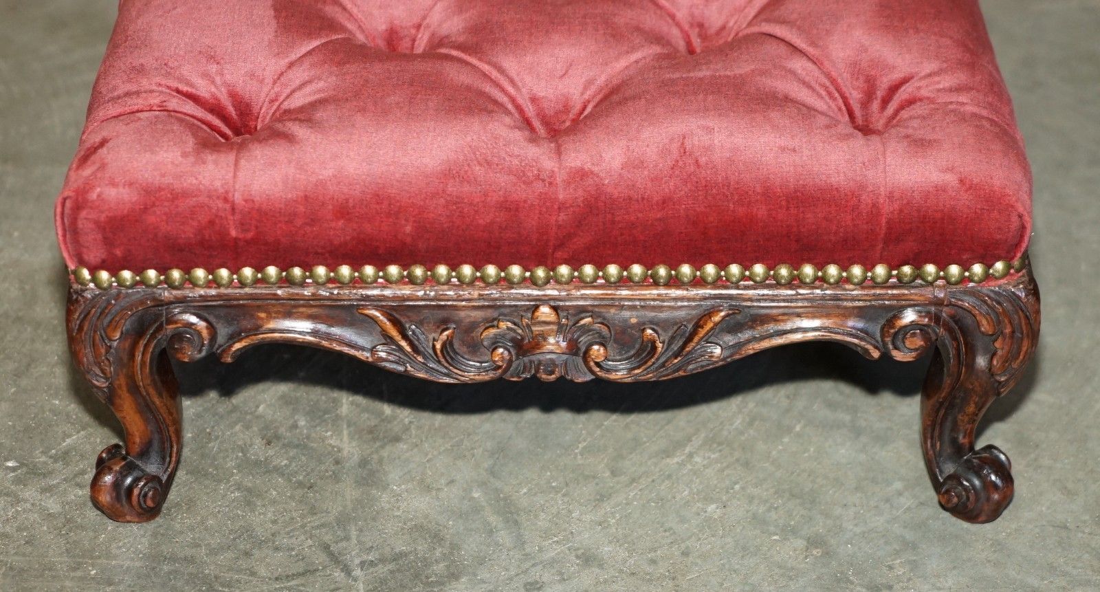 photo furniture Antique Victorian Mahogany Framed Salmon Velour Chesterfield Tufted Footstool