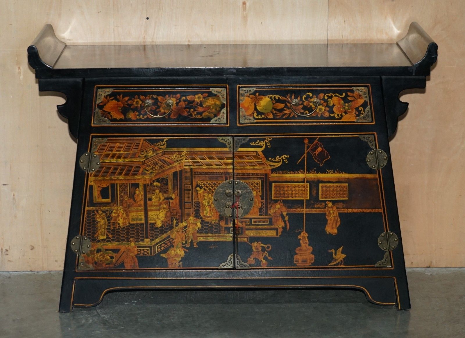Vintage Chinese Export Mid Century Chinoiserie Temple Pagoda Style Sideboard photo for sale