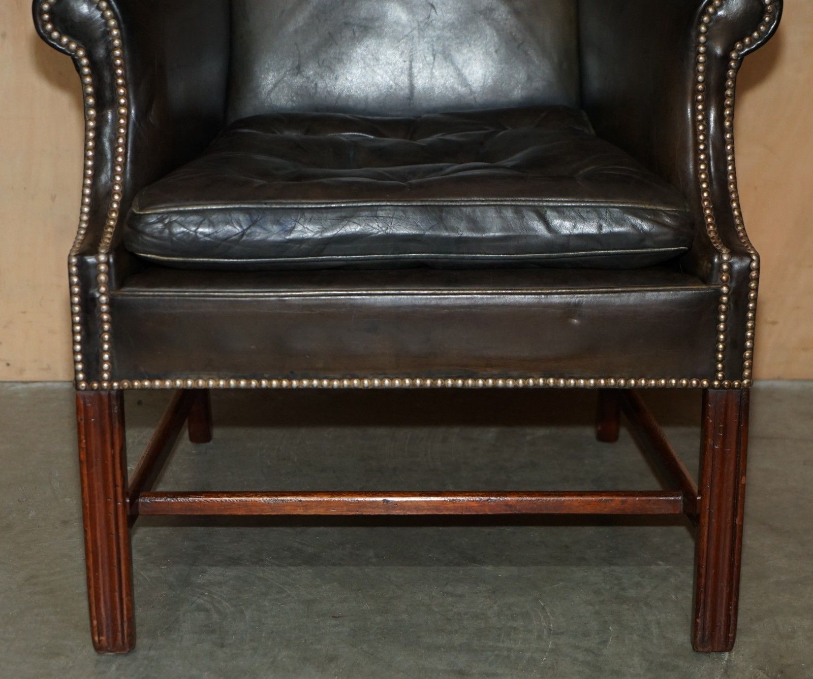 Stunning Antique Victorian Leather Wingback Armchair Thomas Chippendale Buttons photo vinterior