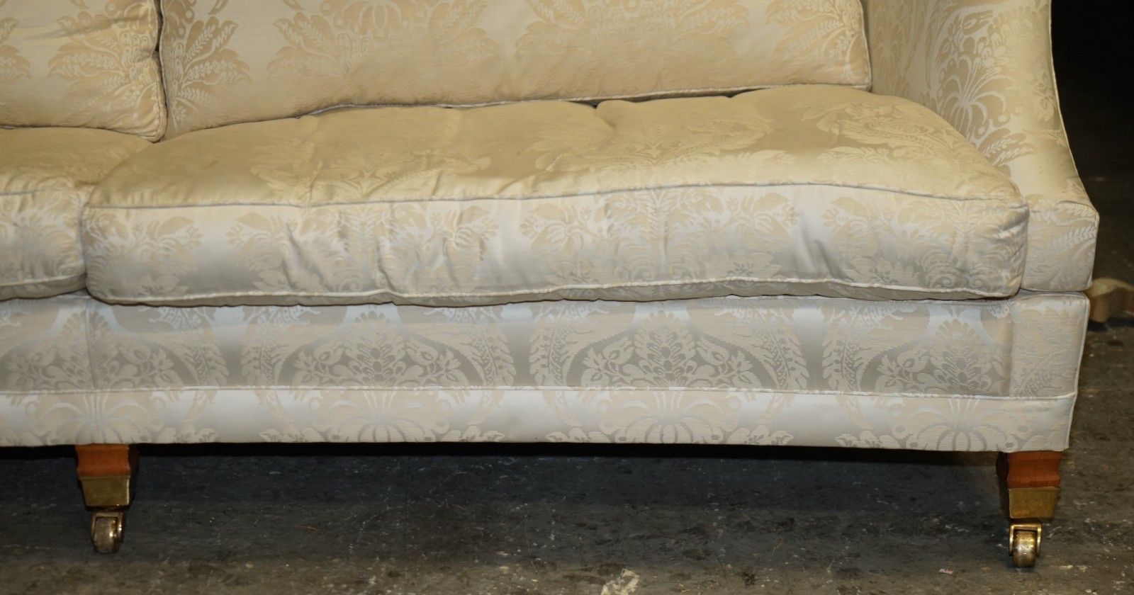 photo buy Rrp £8,985 Duresta Hornblower 3 4 Seat Knoll Sofa Which Is Part Of A Large Suite