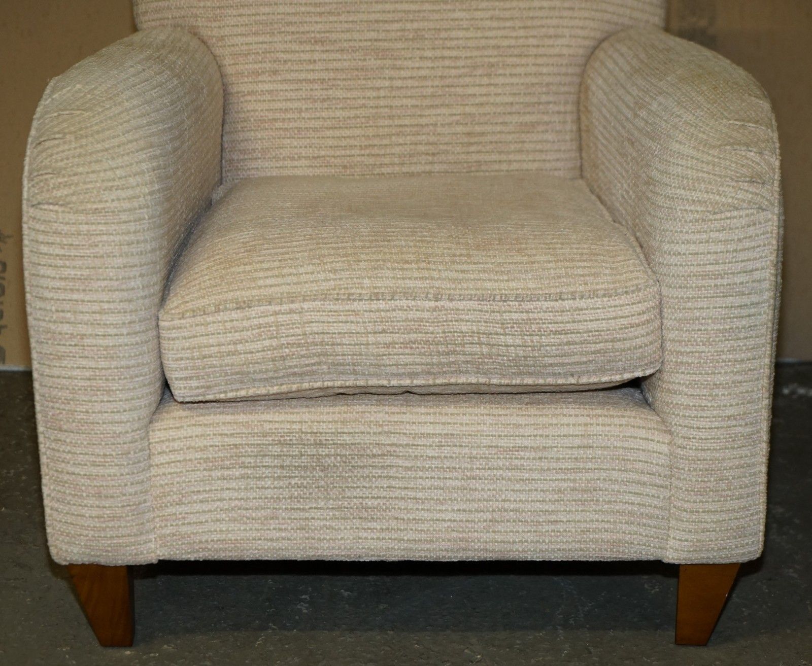 photo furniture Contemporary Modern Club Sitting Room Armchair In Nice Fabric