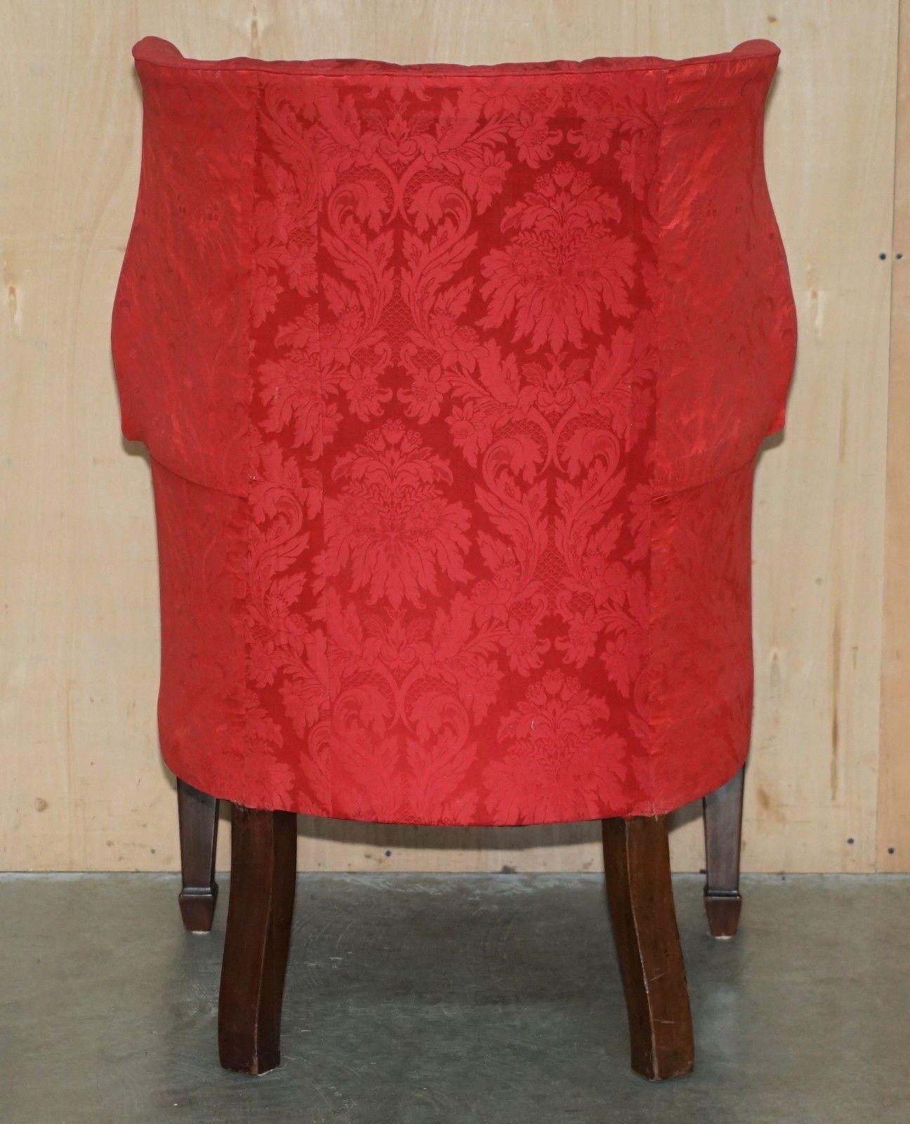 photo buy Antique Fluted Back Victorian Circa 1890 Porters Windback Barrel Armchair
