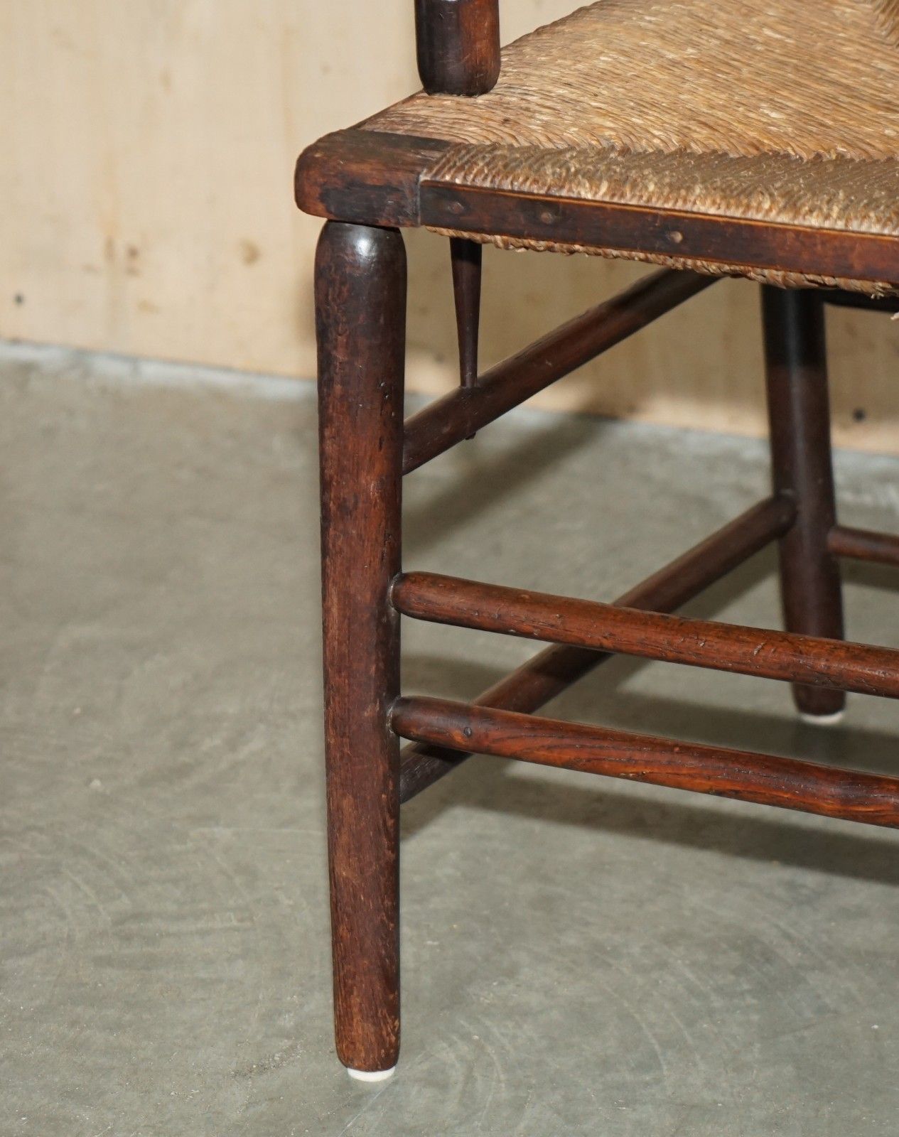 photo vinterior Ebonised Antique Original William Morris Sussex Armchair Seen In The V&A Museum