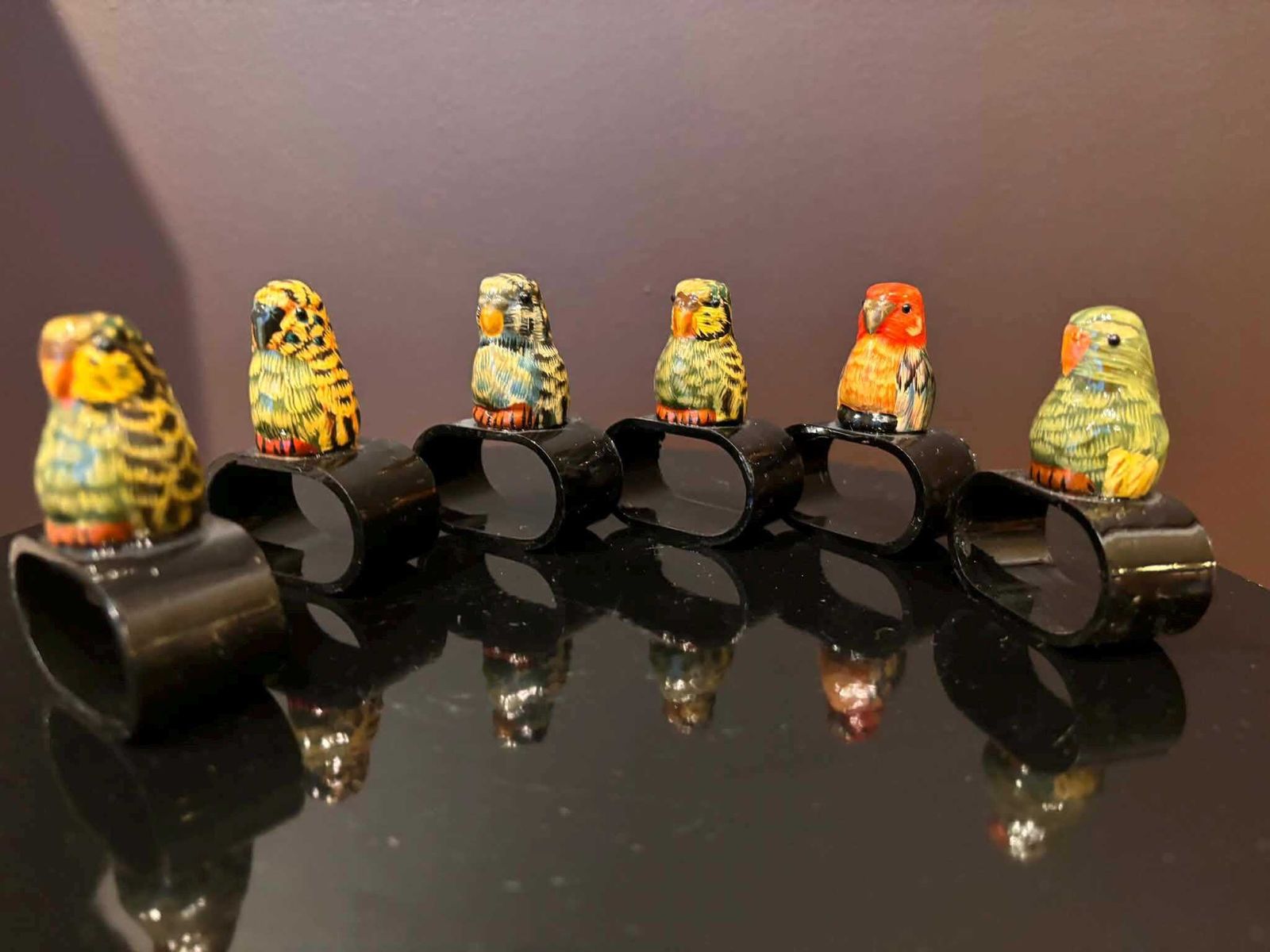photo vinterior Vintage Handgeschilderde Servetringen Met Vogels/Papegaaien – Set