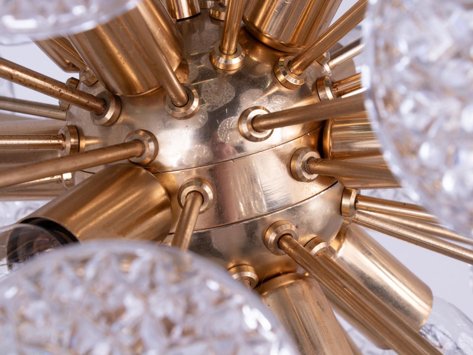 Mid Century Modernist Floral Sputnik Chandelier By Val Saint Lambert 1960’s photo vinterior