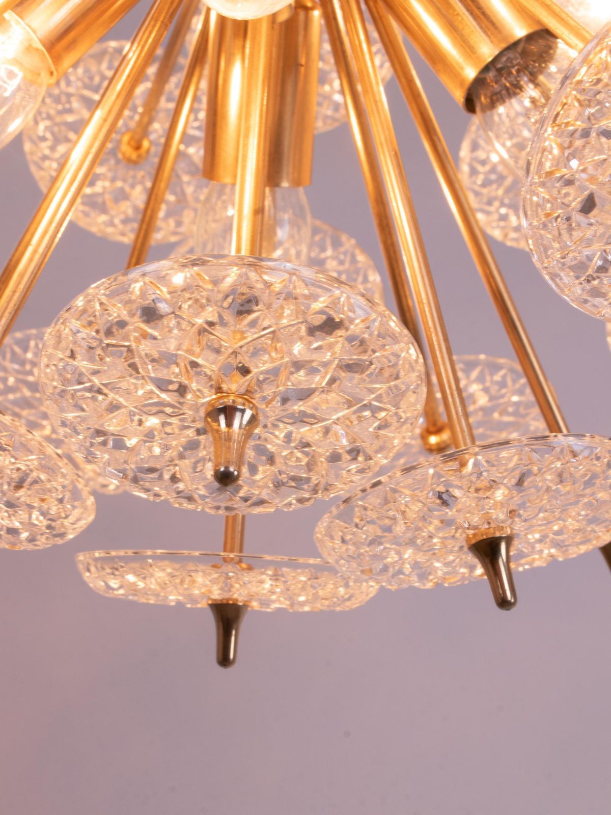 photo furniture Mid Century Modernist Floral Sputnik Chandelier By Val Saint Lambert 1960’s