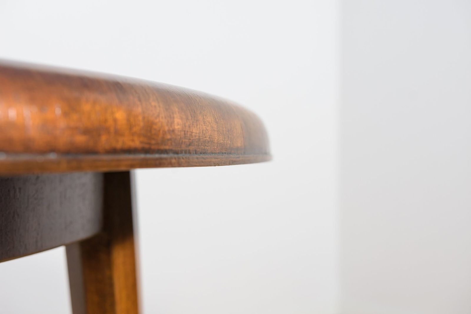 Furniture Art Deco Round Extendable Teak Dining Table, France, 1930s photo
