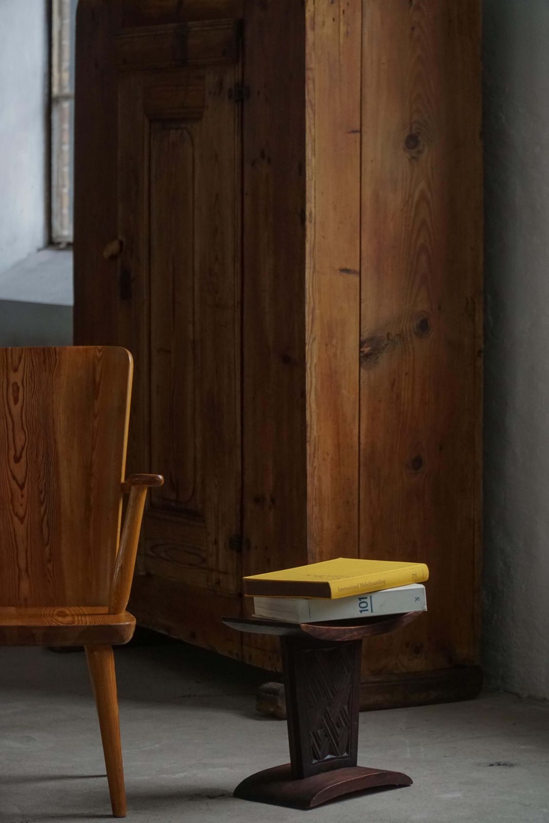 African Sculptural Hardwood Stool, Curved Seat And Architectural Base, 1970s photo 509.0