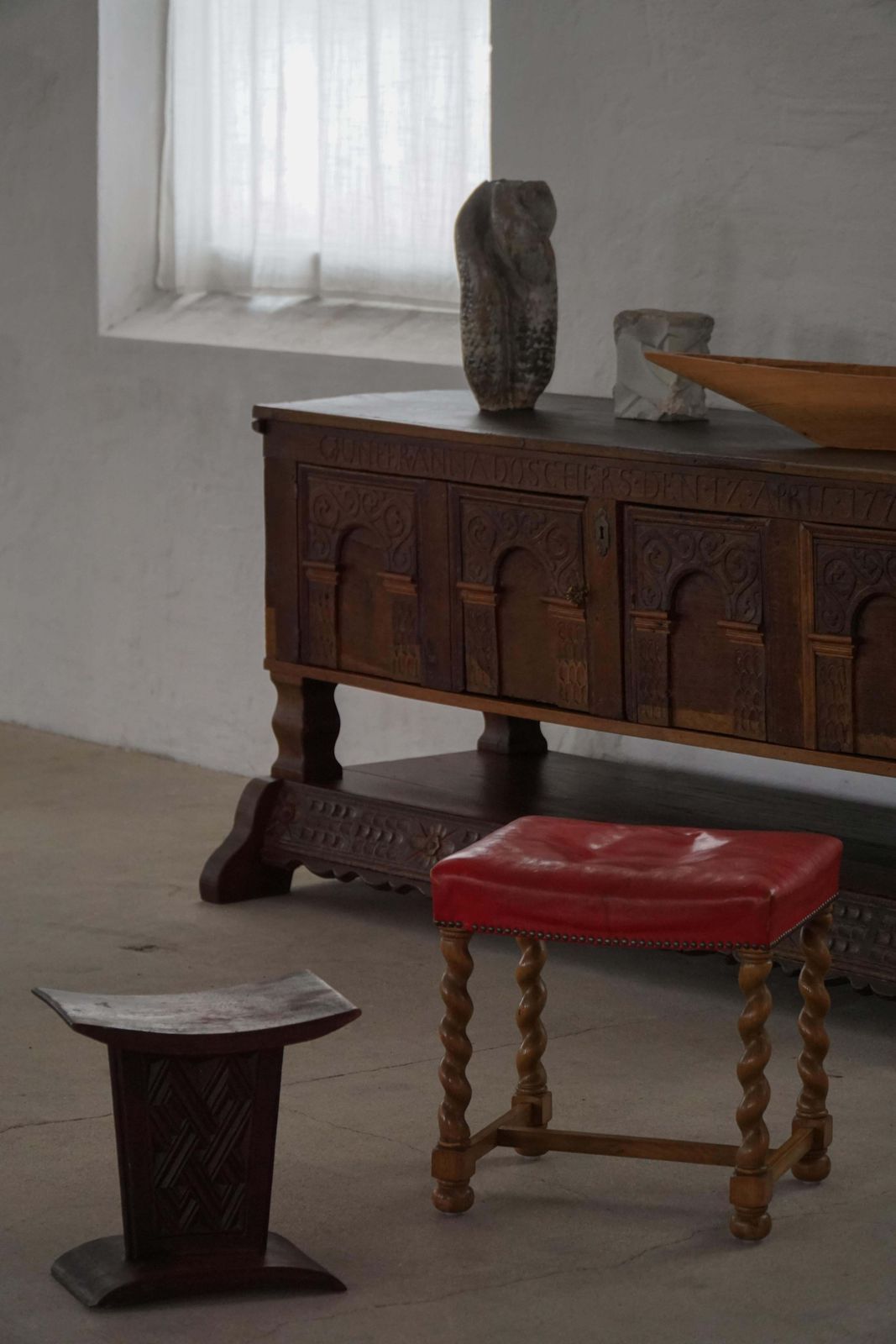 African Sculptural Hardwood Stool, Curved Seat And Architectural Base, 1970s photo vintage