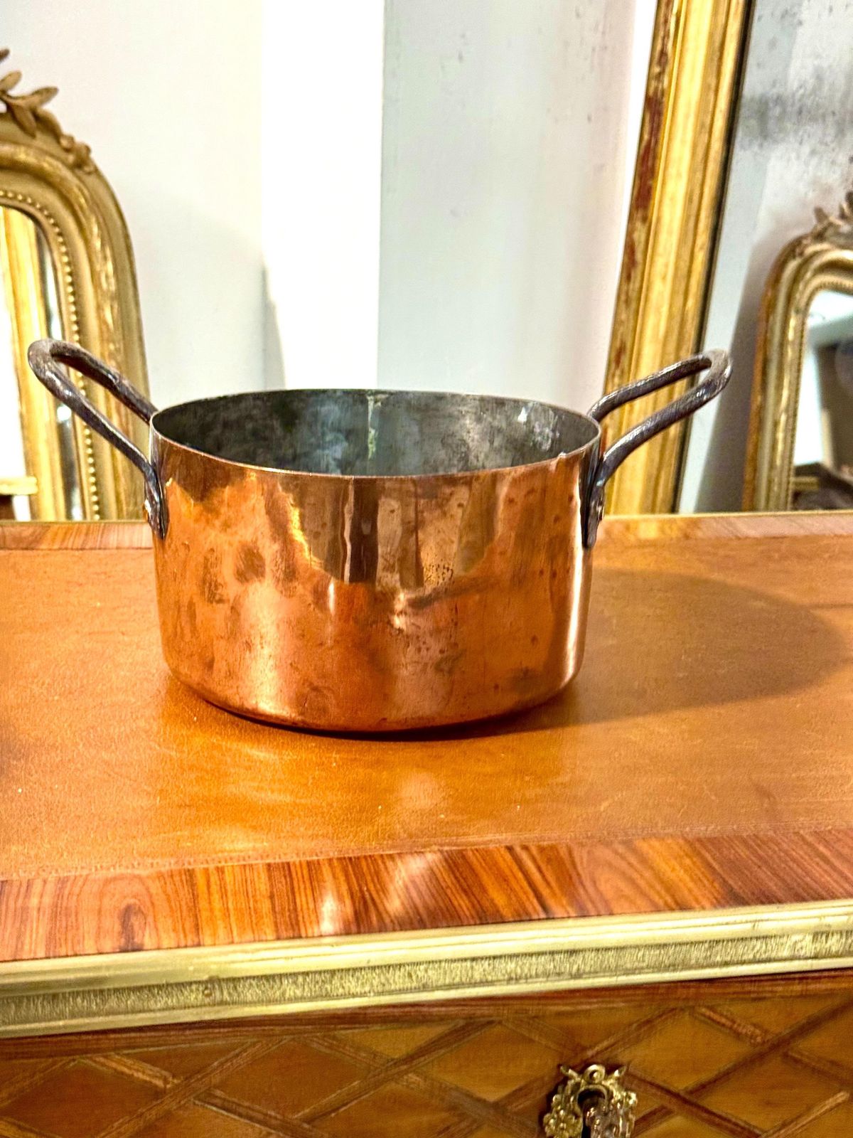 19th Century Antique French Copper Stock Pot With Iron Handles photo vinterior