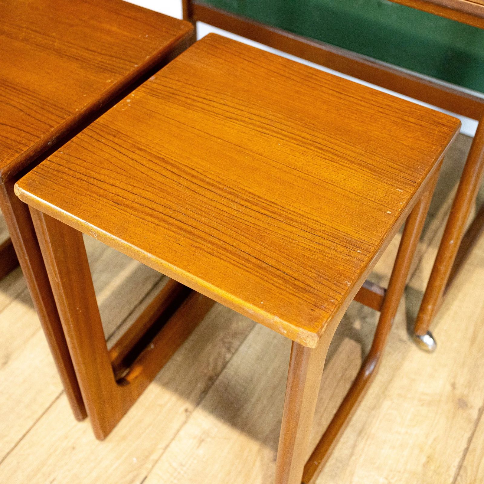 Furniture McIntosh Tristor Folding Nest Of Tables photo