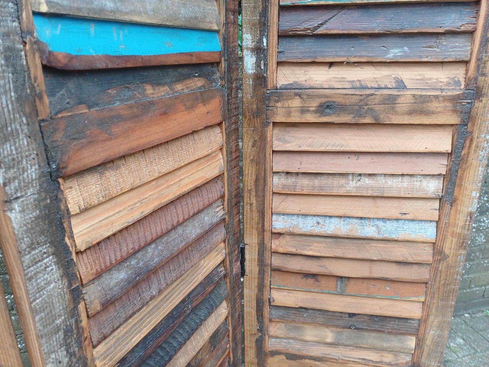 675.0 Large Bespoke Reclaimed Wood Folding Screen 4 Panel Room Divider Rustic Industrial Slatted Louvered Privacy Screen 170cm photo