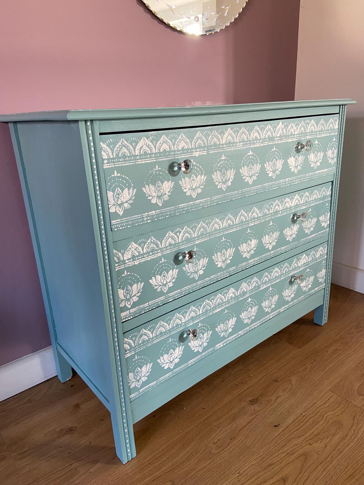 Mid Century Painted Chest Of Draws photo 185.0