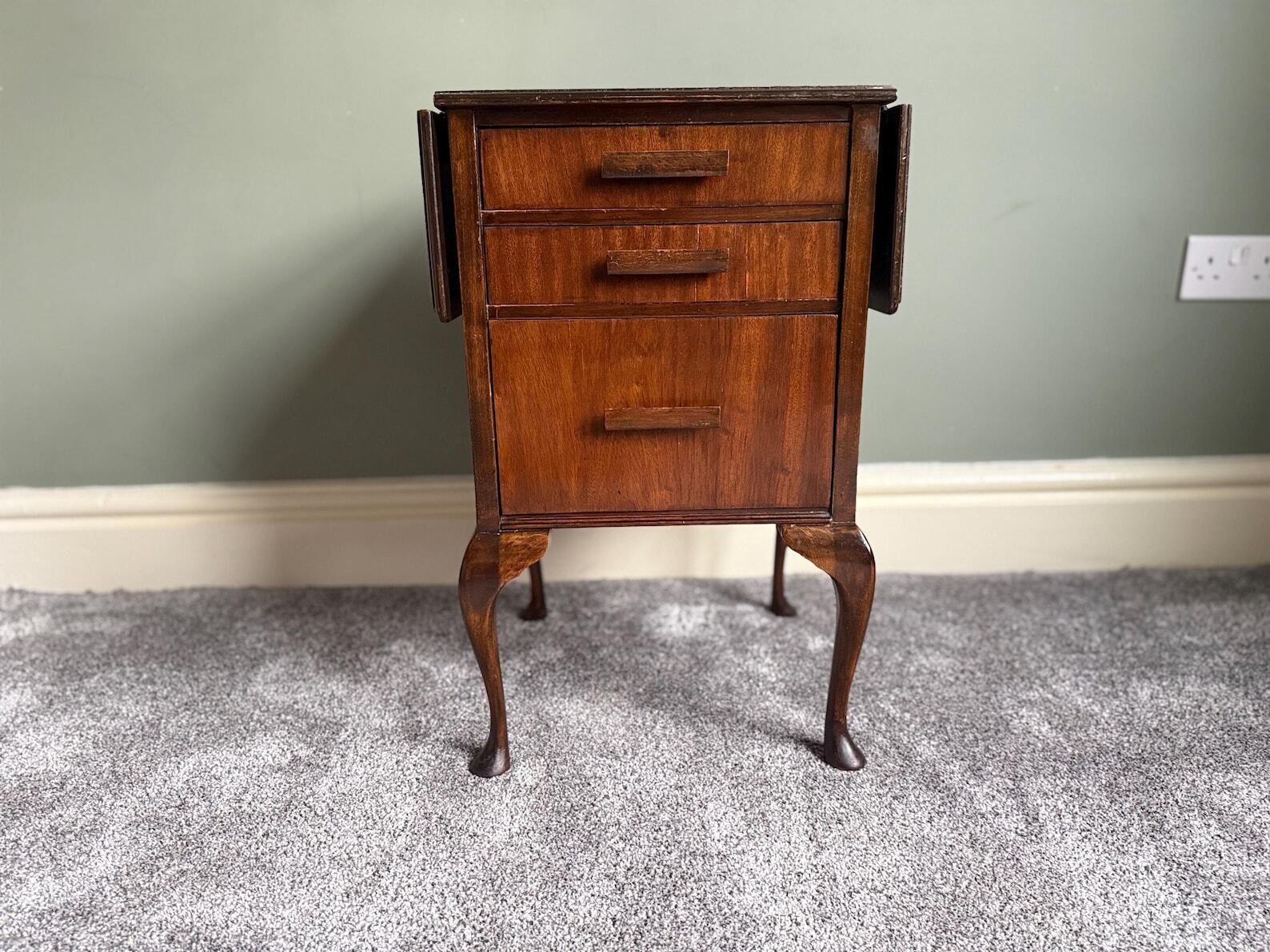 Vintage Solid Oak Folding Drop Leaf Table Antique Bedside Table Drop Leaf Occasional Side Table photo vinterior