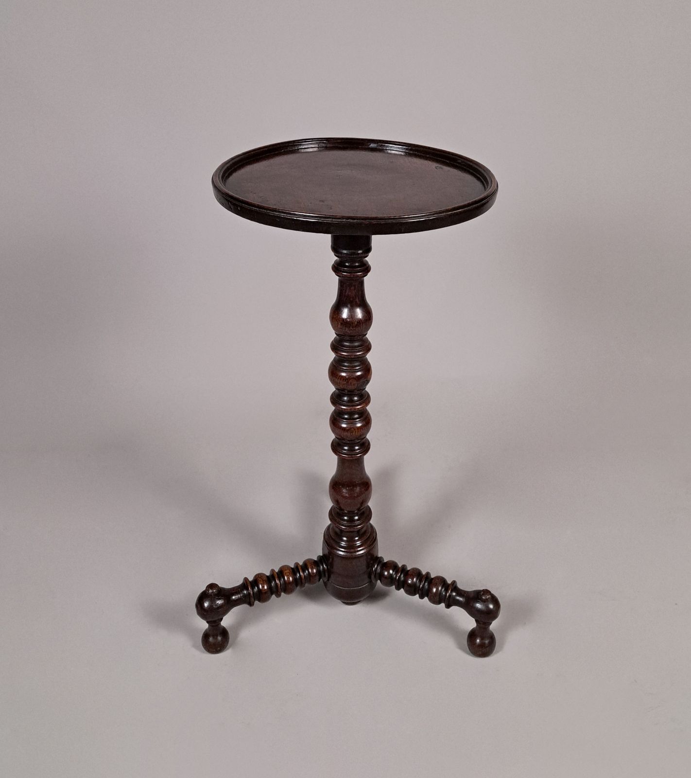 William And Mary Oak Candle Stand Of Excellent Colour C. 1690 photo vinterior