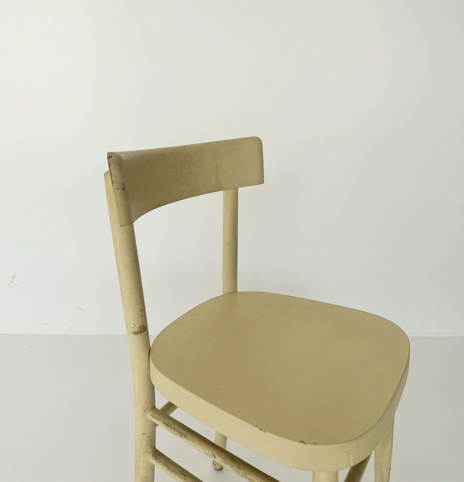 Painted Wooden Chair – 1950s/1960s photo furniture