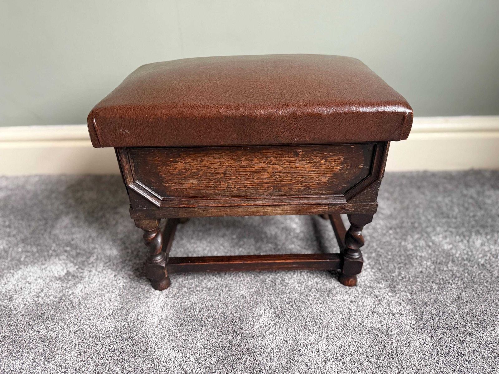 Vintage Upholstered Stool With Storage Dressing Table Stool photo 125.0