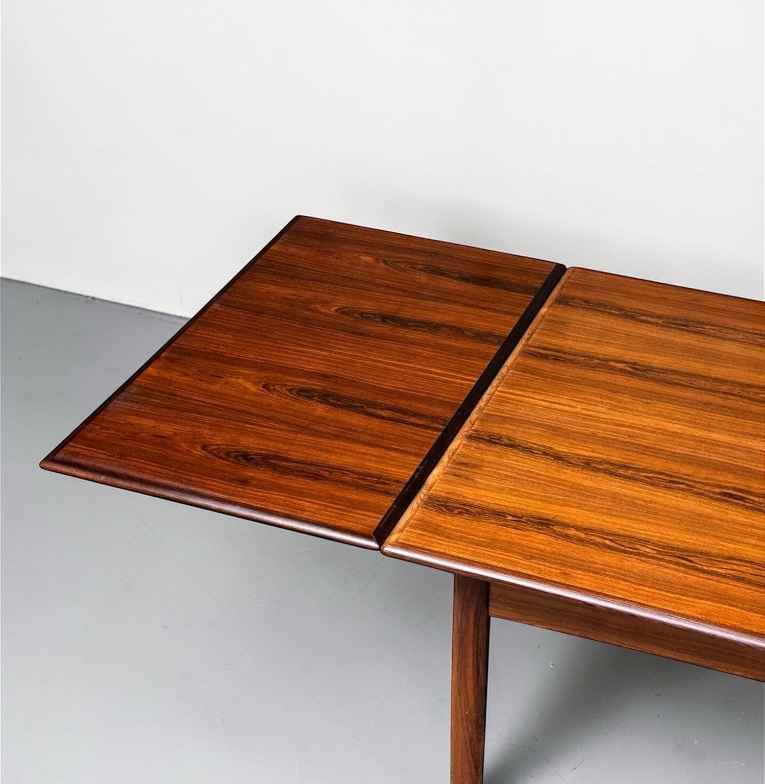 Danish Knud Nielson Rosewood Extending Dining Table Draw Leaf Superior Quality photo vintage