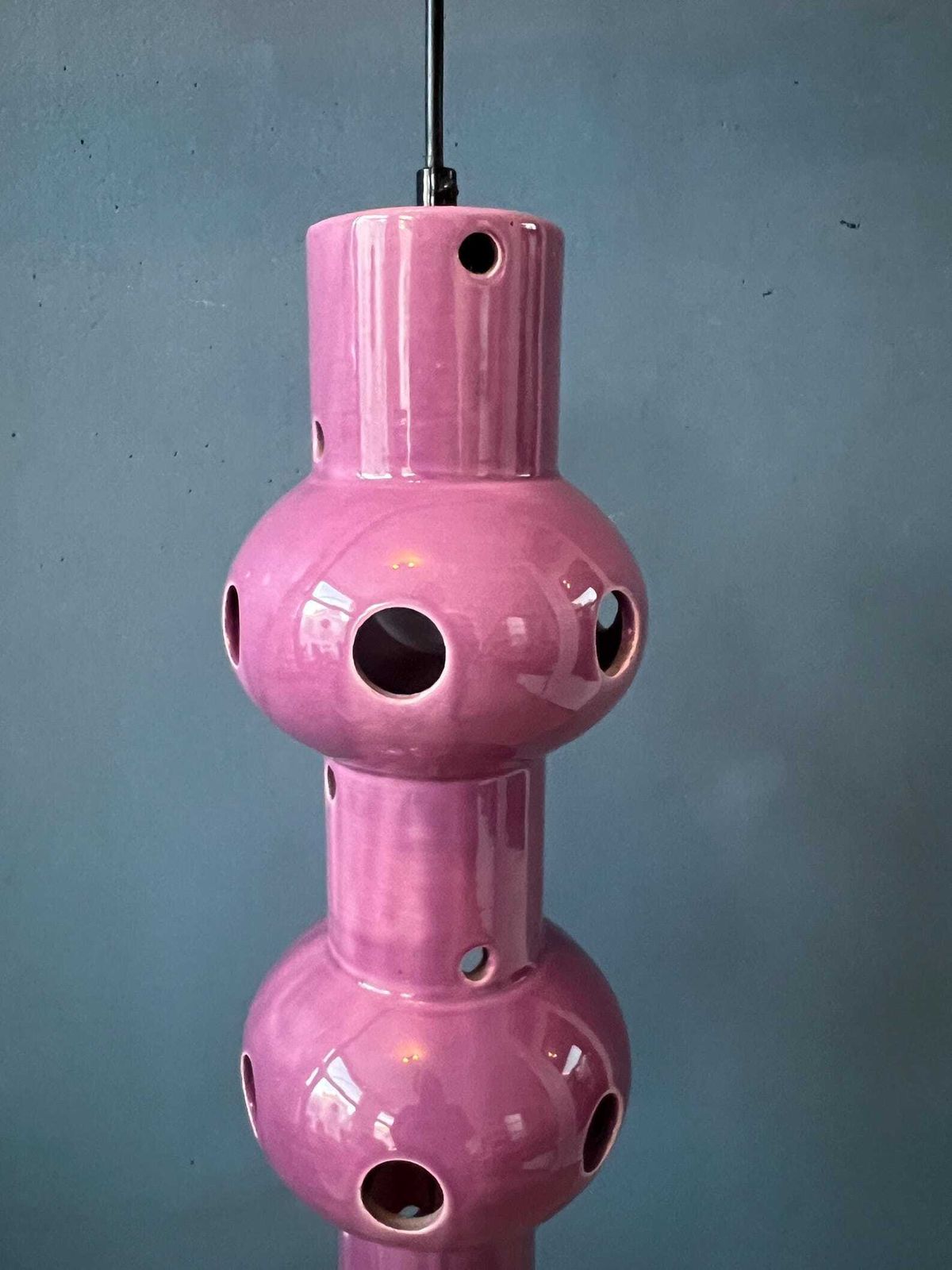 photo vinterior Vintage Roze Paarse Keramische Hanglamp, West Duitsland