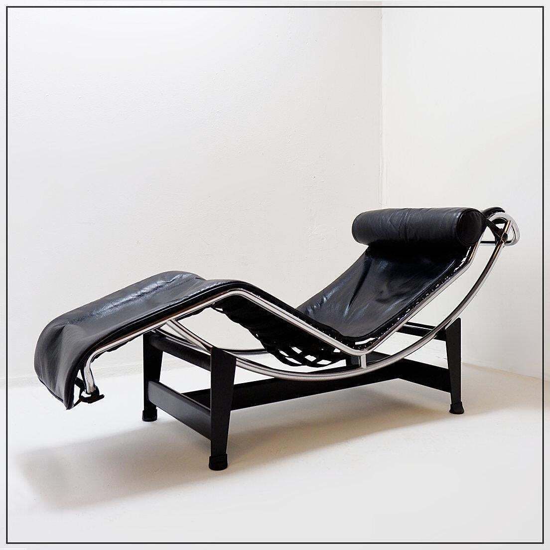 Lc4 Chaise Longue By Le Corbusier, Perriand, Steel & Leather, Vintage photo 3966.0