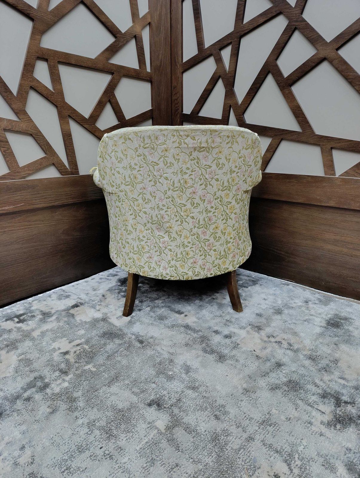 1950s Sprung Tub Armchair – Ideal Upcycling Project photo 146.0