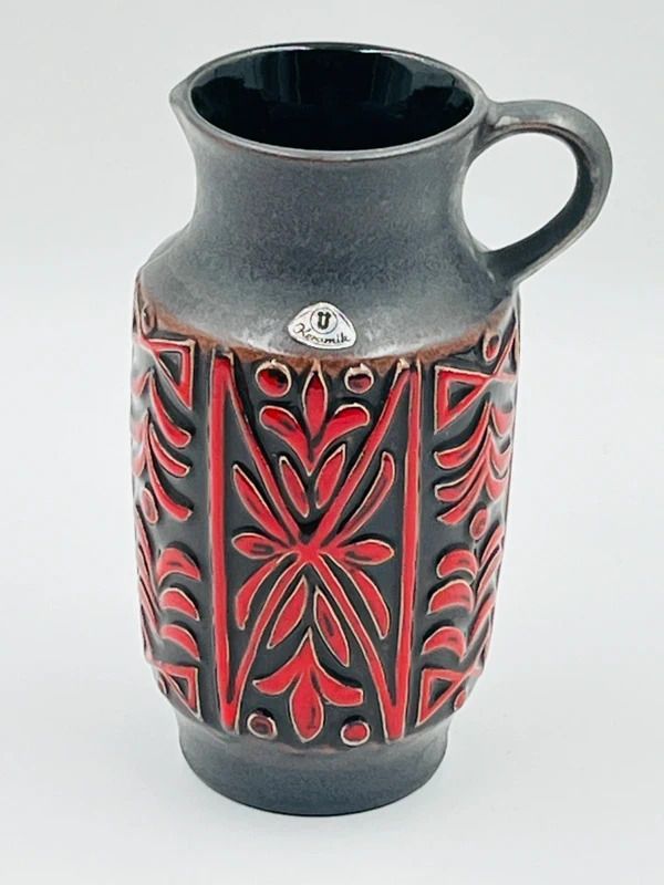West Duits Keramiek Reliëfvaas, Rood, Jaren 1970