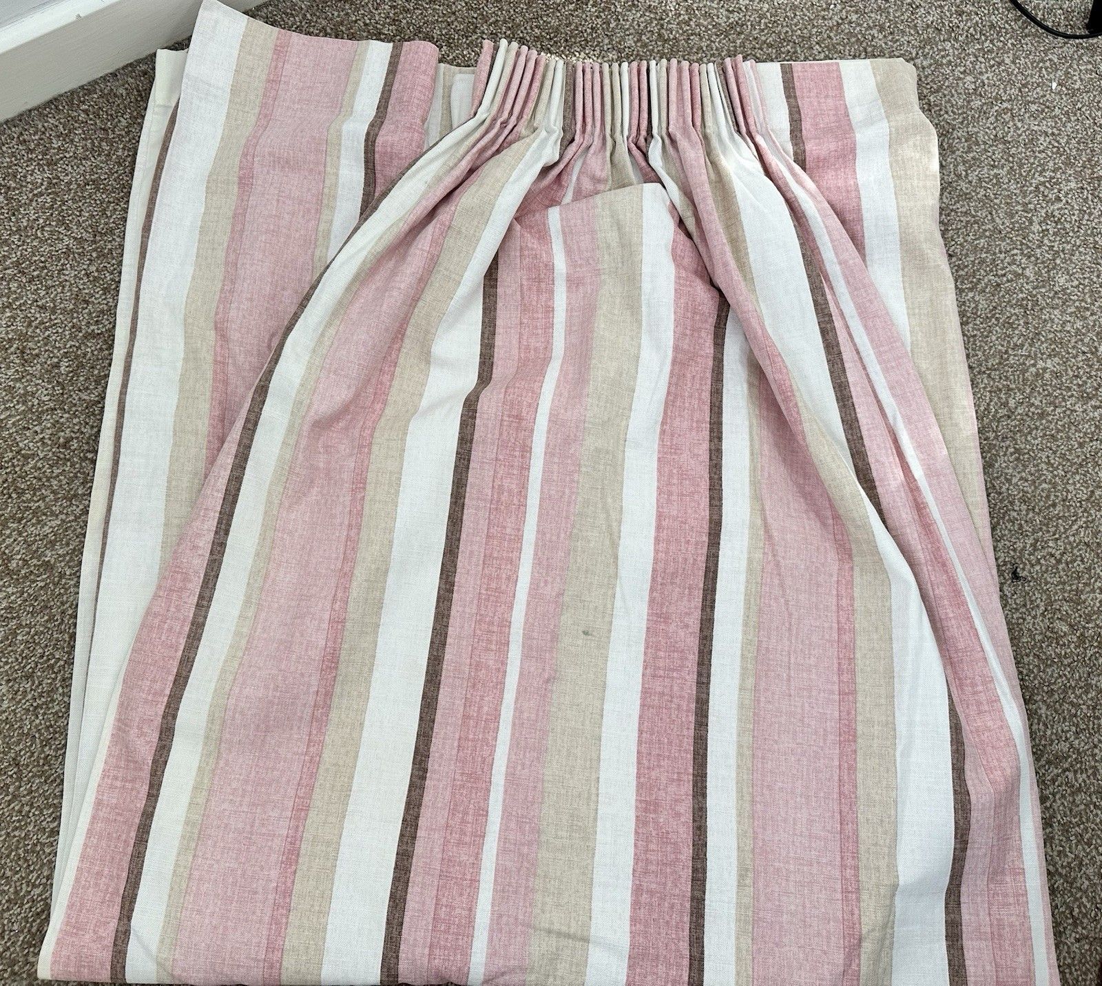photo vintage Laura Ashley Awning Stripe Curtains Raspberry 100% Cotton Pencil